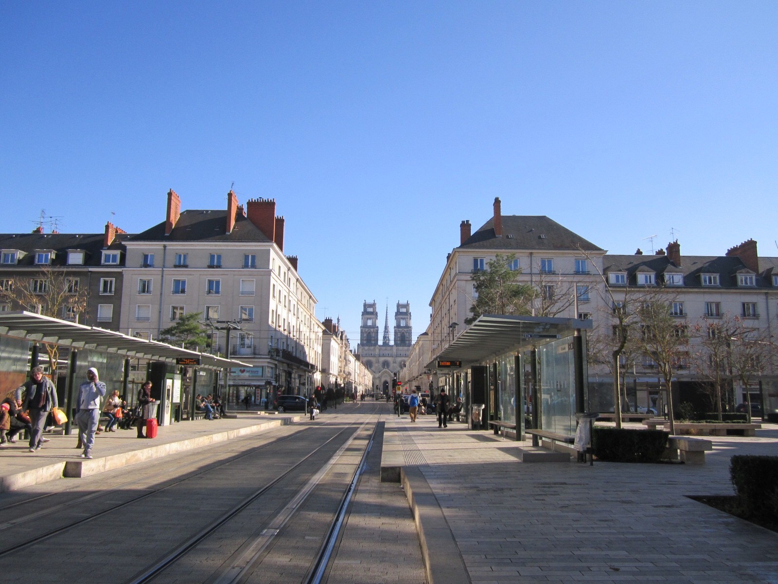 白馬に乗ってやってくる？｜初めての渡仏日記 6ème jour